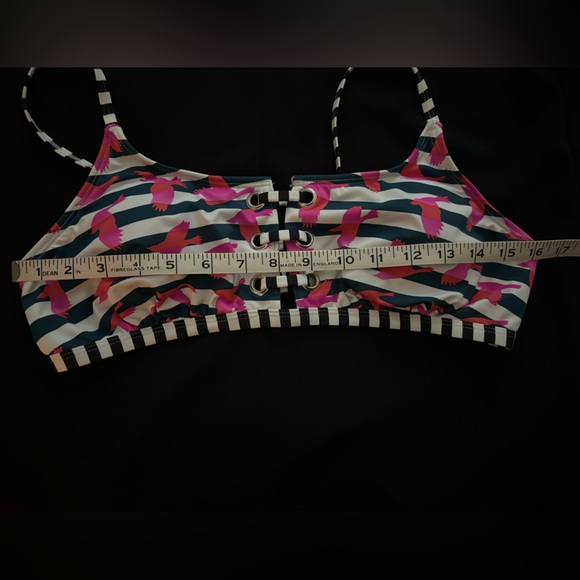 Bikini top never worn. - Picture 3 of 3